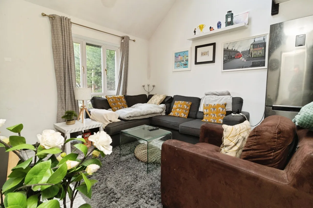 Braybrooke Drive, Furzton, MK4, photo 6