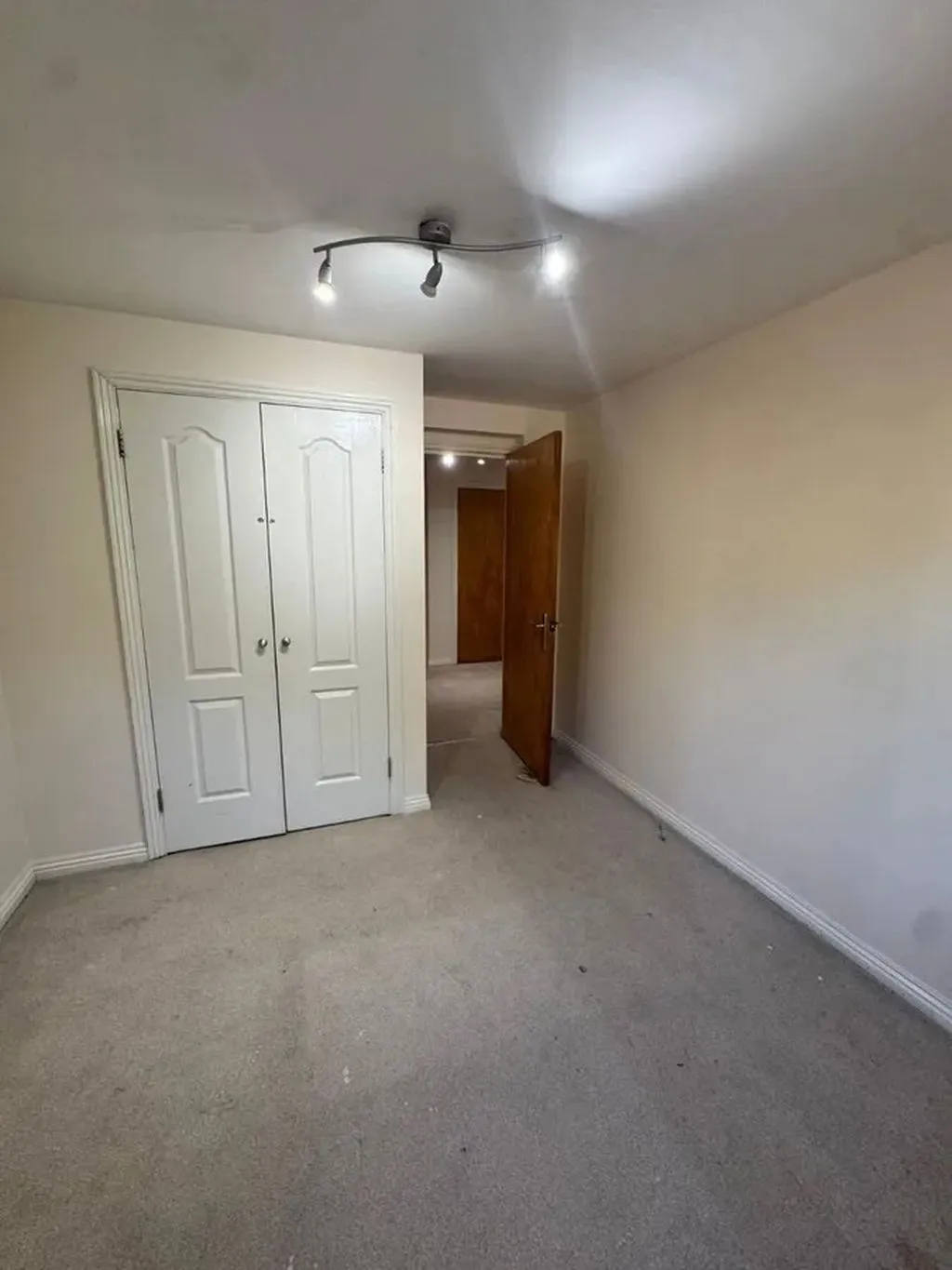 Chambers Walk, Stanmore HA7 4FN, photo 5