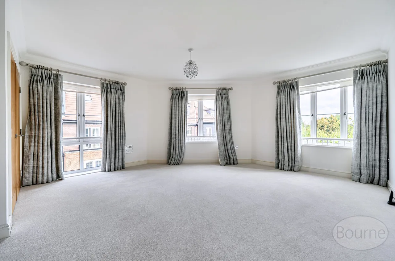 Essex Drive, Cranleigh, GU6, photo 6