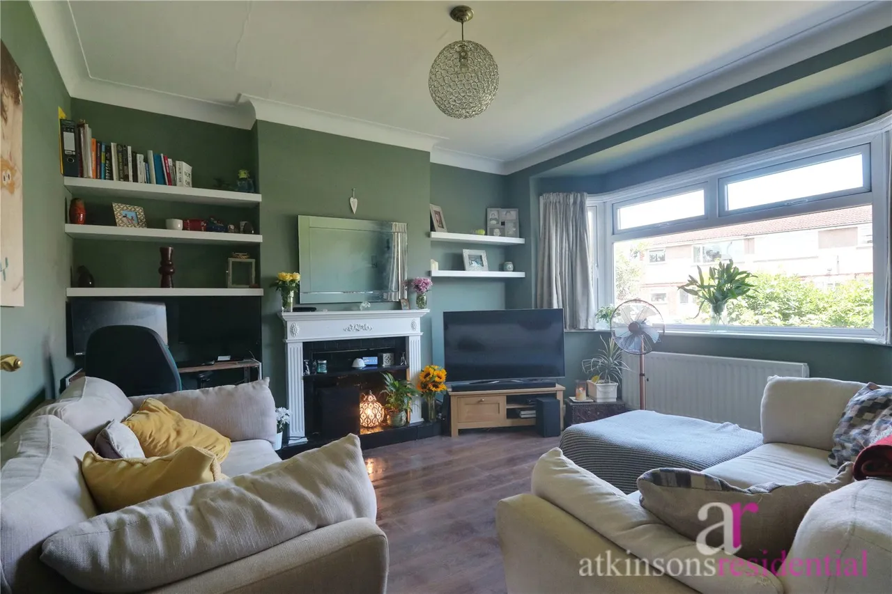 2 bed flat for sale — Russell Road, Enfield, Middlesex, EN1 4TW