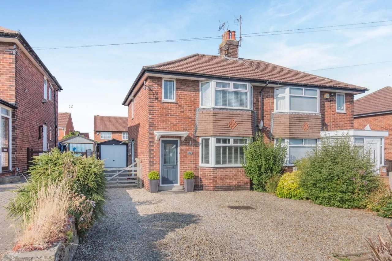 Greenfields Road, Harrogate, HG2, photo 17