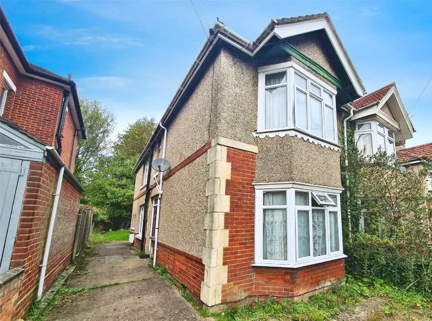 4 bed house to rent, Roselands Gardens, Southampton, SO17