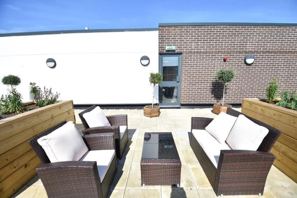 Dudley Street, Luton, LU2, photo 9