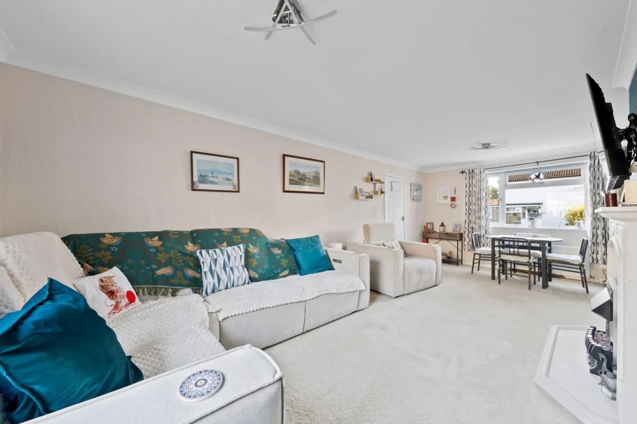 Hall Close, Boston Spa, LS23, photo 4