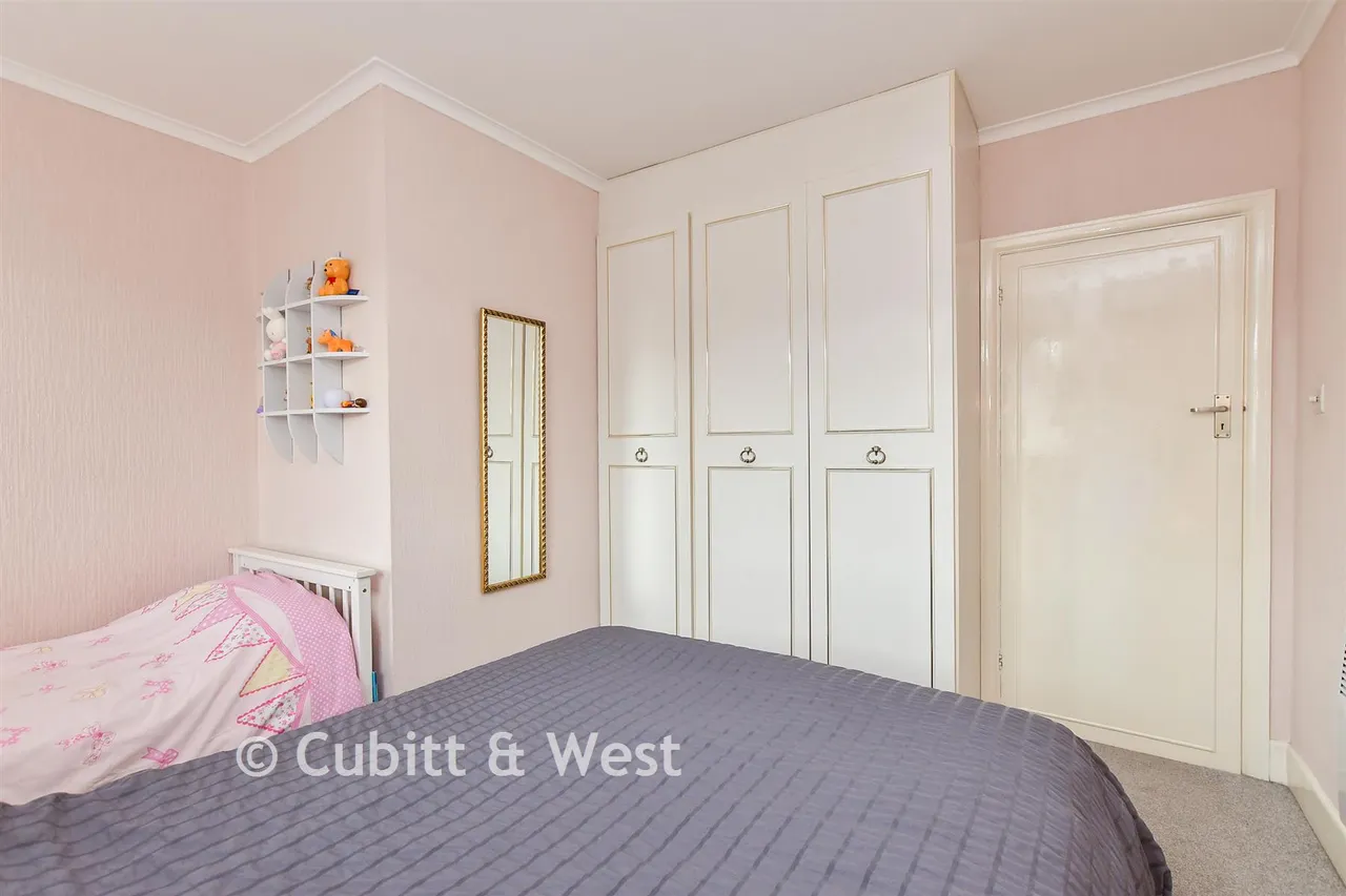 Centrecourt Road, Worthing, BN14, photo 10