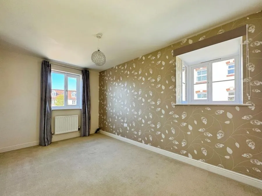 Merlin Way, Bracknell, RG12, photo 7