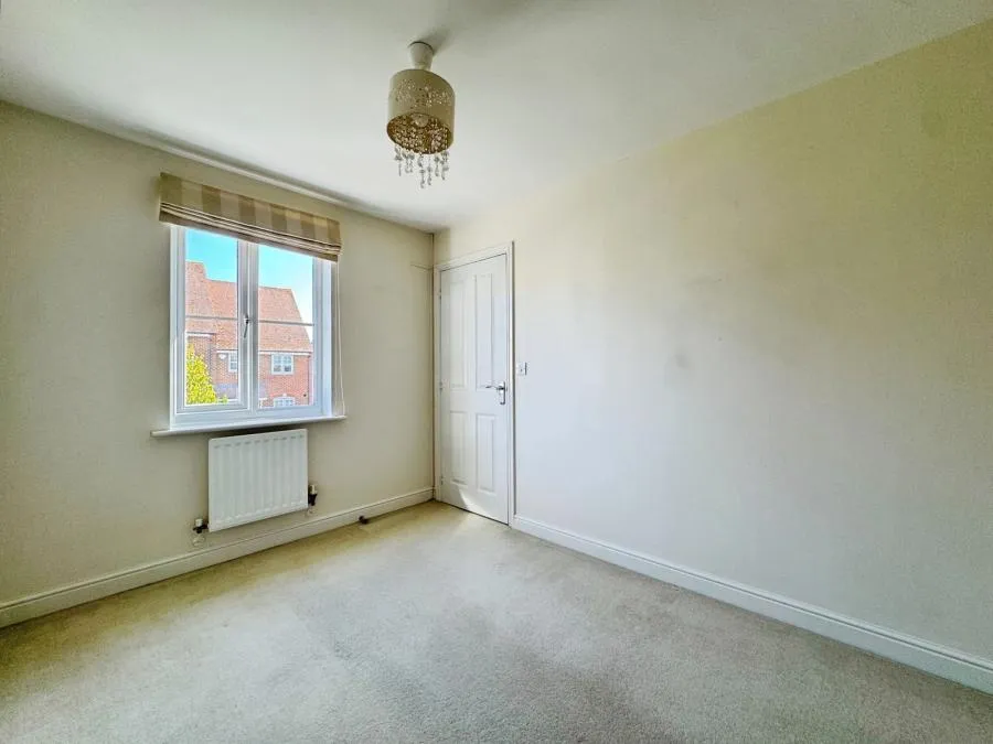Merlin Way, Bracknell, RG12, photo 14