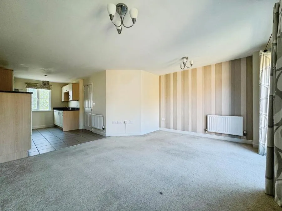 Merlin Way, Bracknell, RG12, photo 3