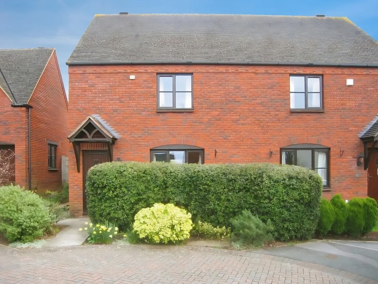 3 bed house to rent, Hummingbird Close, EX1