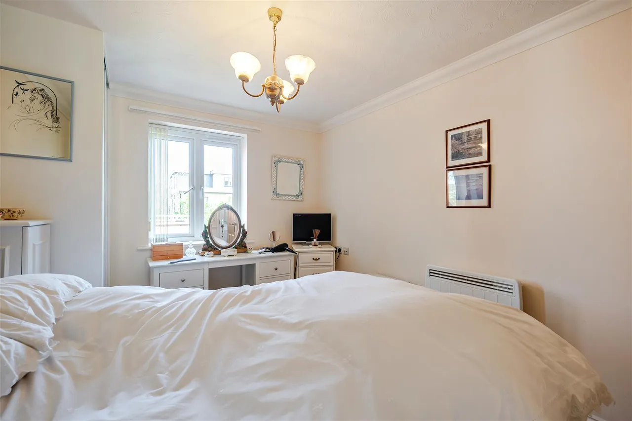 Poole Road, Bournemouth, BH2, photo 8