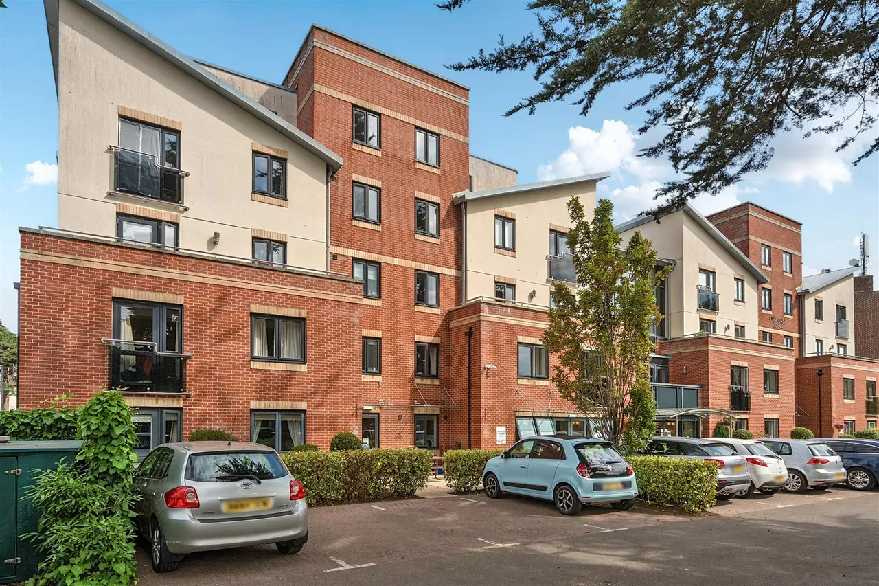 1 bed flat for sale, Poole Road, Bournemouth, BH2