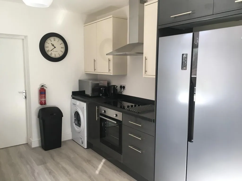 Moseley Road, Fallowfield, M14, photo 2