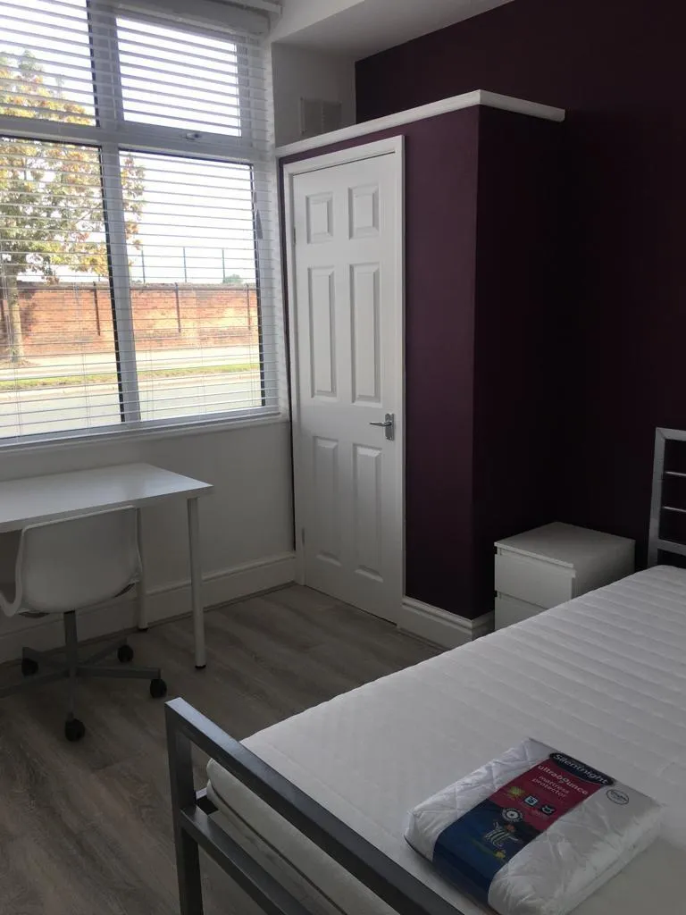 Moseley Road, Fallowfield, M14, photo 7