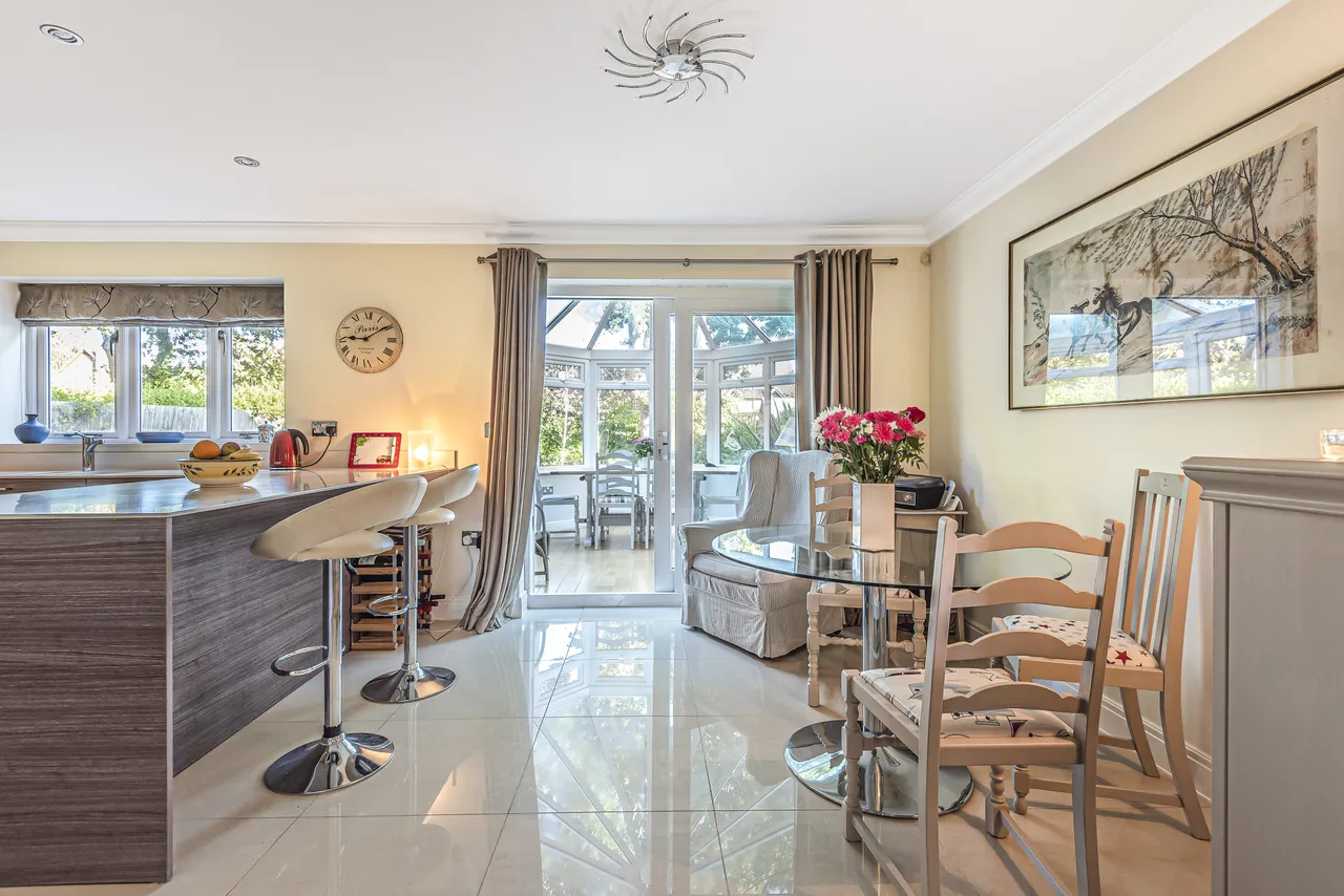 Belmont Drive, Lymington, SO41, photo 5