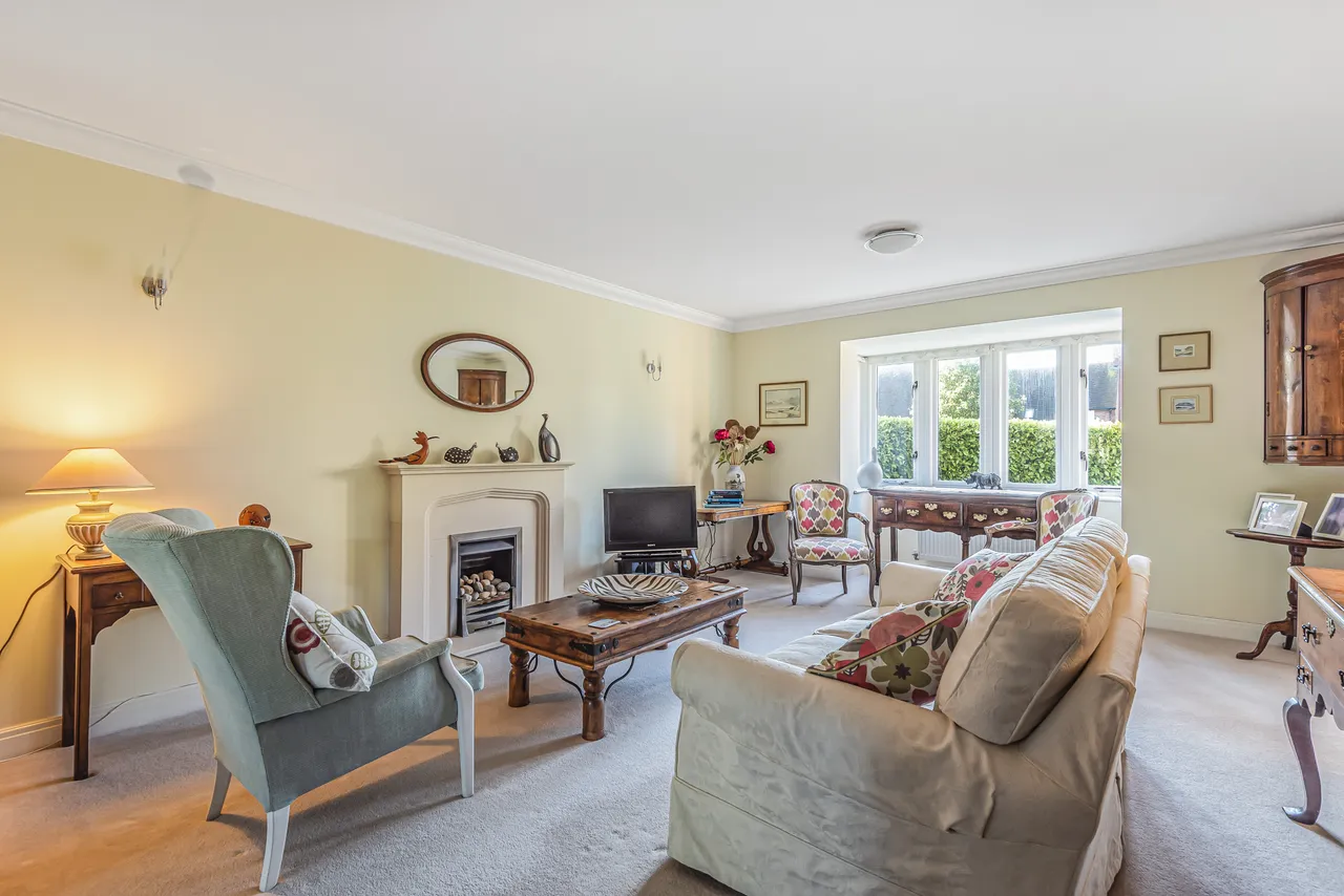 Belmont Drive, Lymington, SO41, photo 2