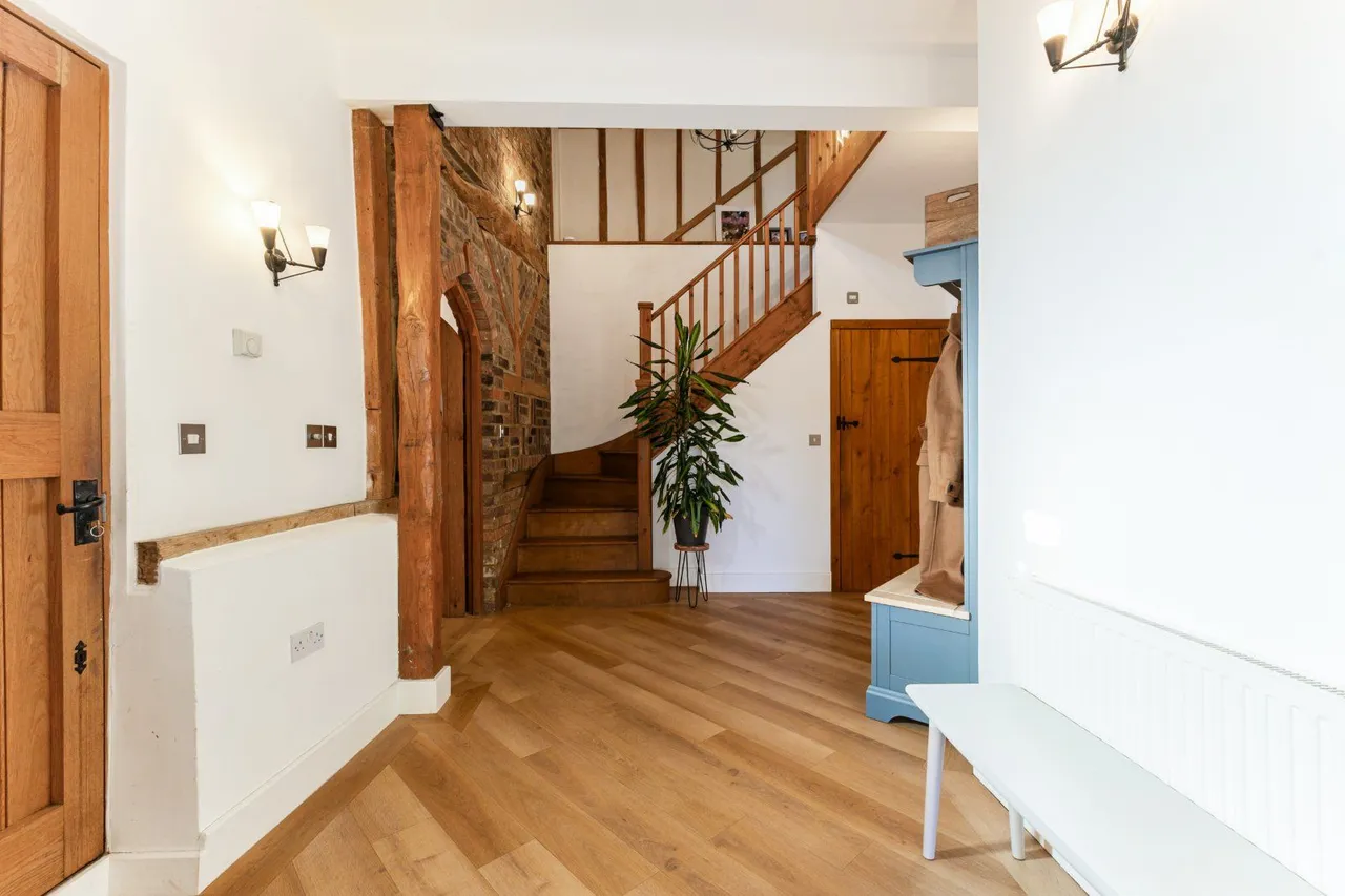 St. Marys Court, Church End, LU6, photo 8