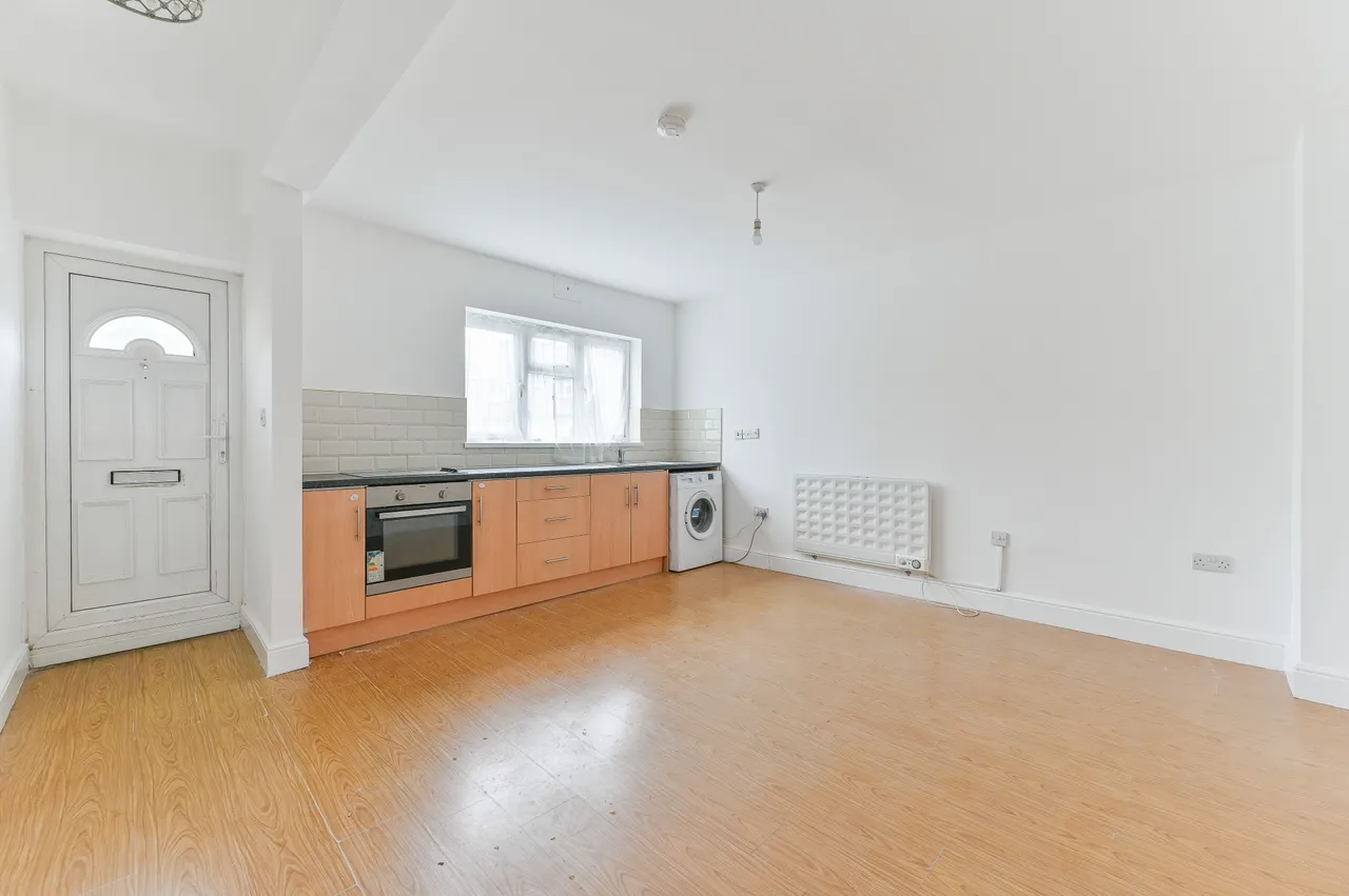 Wallington, SM6, photo 3