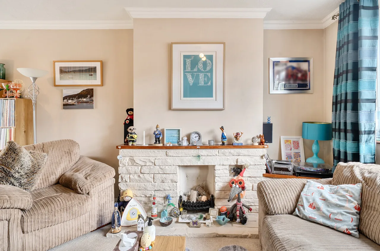 Cheyne Way, Farnborough, Hampshire, GU14 8RX, photo 8