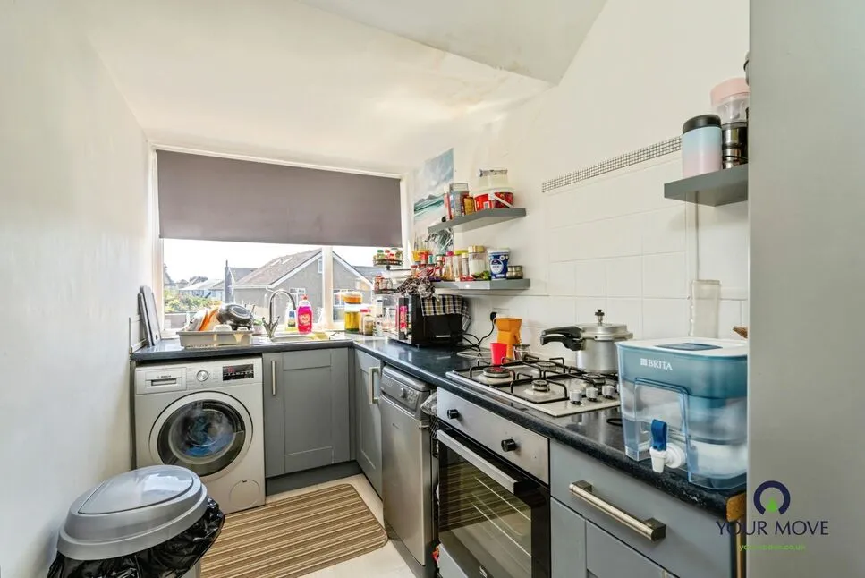 Normanton Avenue, Bognor Regis, PO21, photo 8
