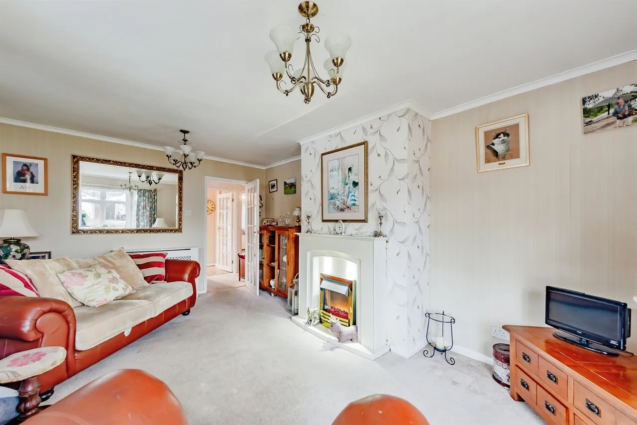 Hazelwood Close, Crawley Down, Crawley, photo 10