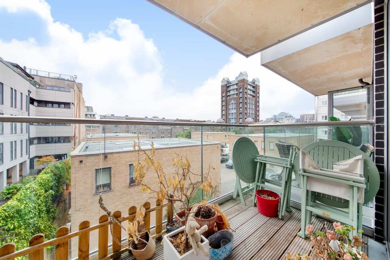 Chatfield Road, London, SW11, photo 6