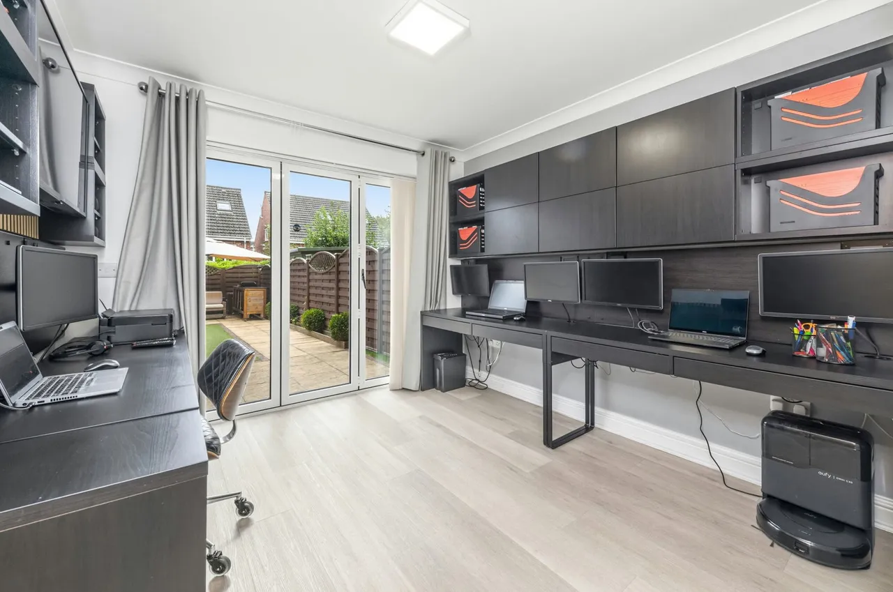 Lime Drive, Leeds, LS14 6GR, photo 11
