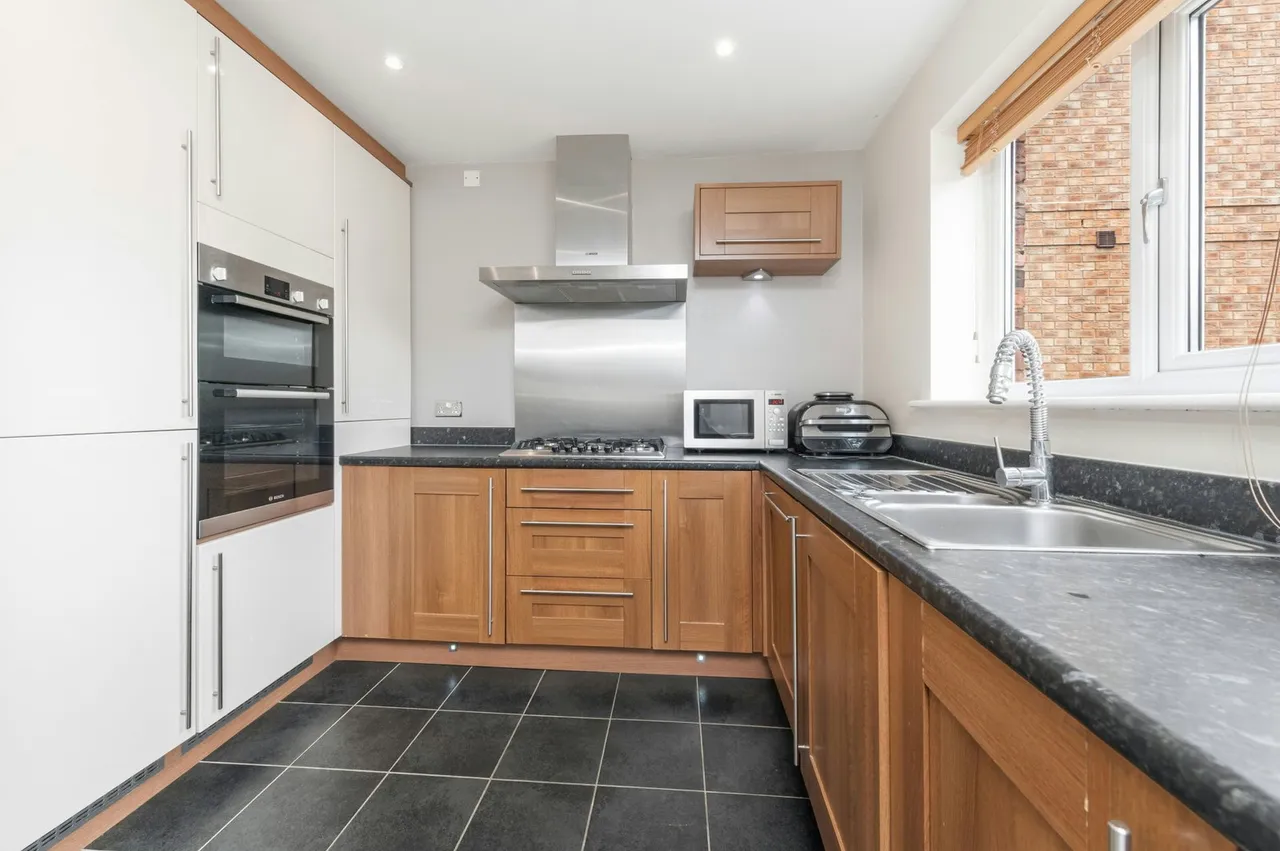 Lime Drive, Leeds, LS14 6GR, photo 4