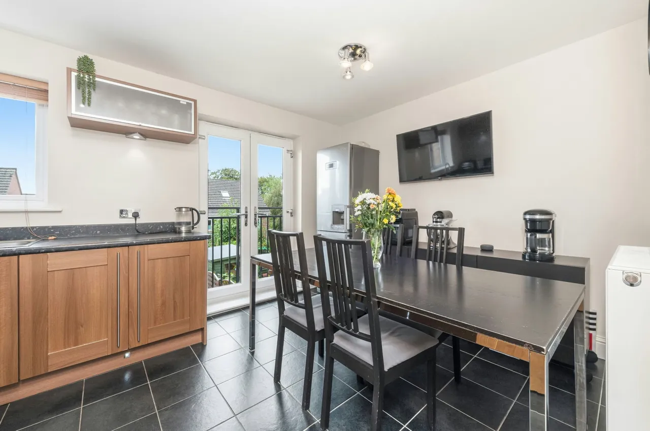 Lime Drive, Leeds, LS14 6GR, photo 5