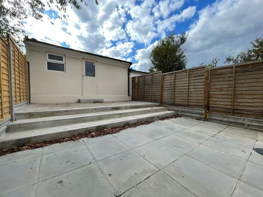 Meanley Road, London, E12, photo 9