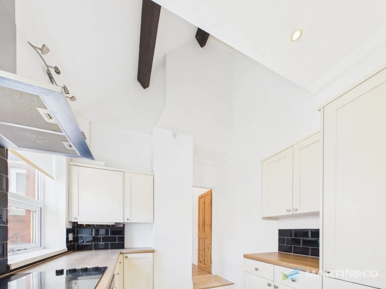 Clifton Drive North, St Annes, FY8, photo 6