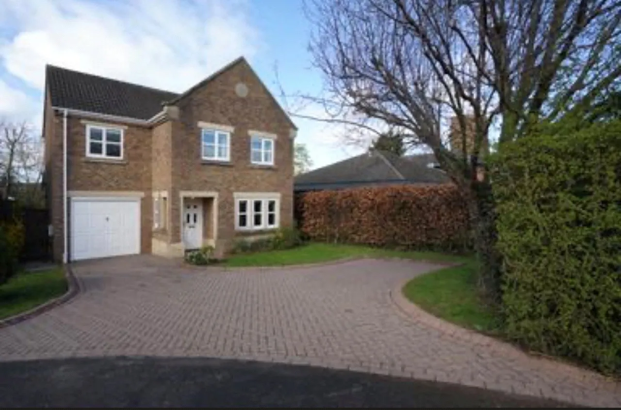 4 bed house for sale — Thirsk Road, Yarm, TS15