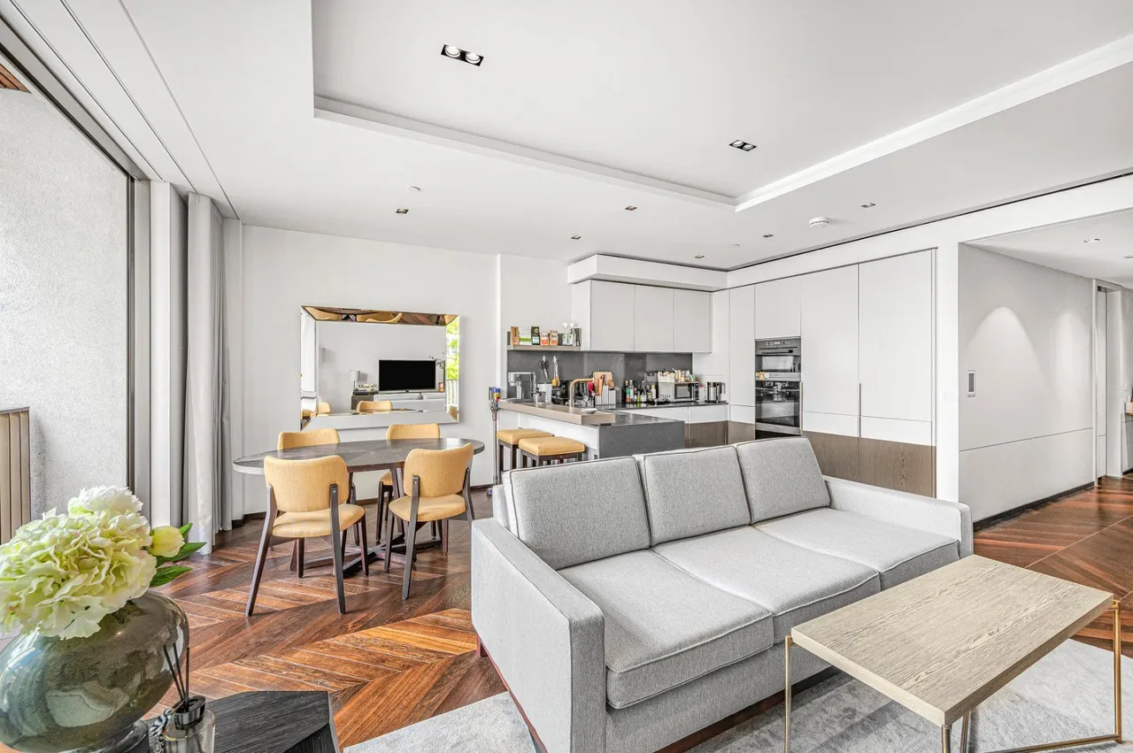 Great Newport Street, London, WC2H, photo 21