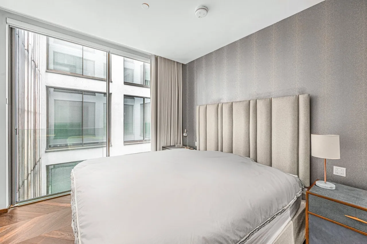 Great Newport Street, London, WC2H, photo 17