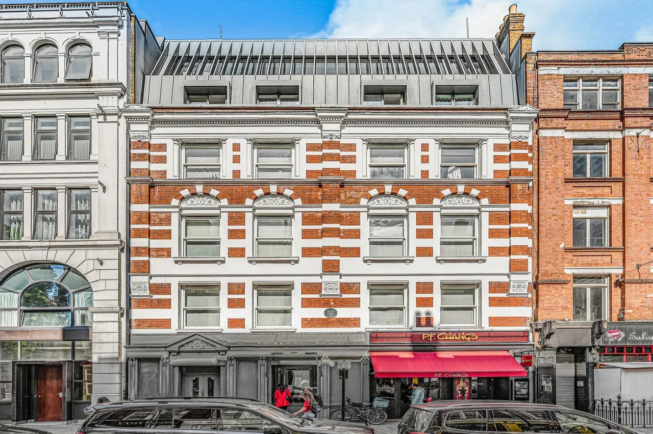 Great Newport Street, London, WC2H, photo 3