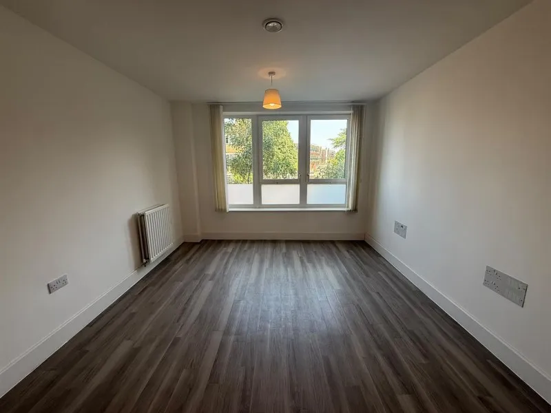 565 London Road, Isleworth, photo 4