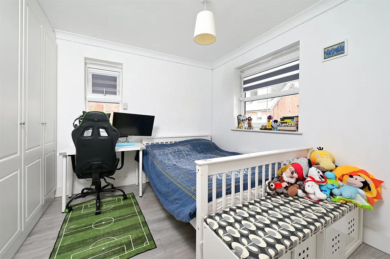 Chertsey Street, Fleet, Hampshire, GU51 1HS, photo 8