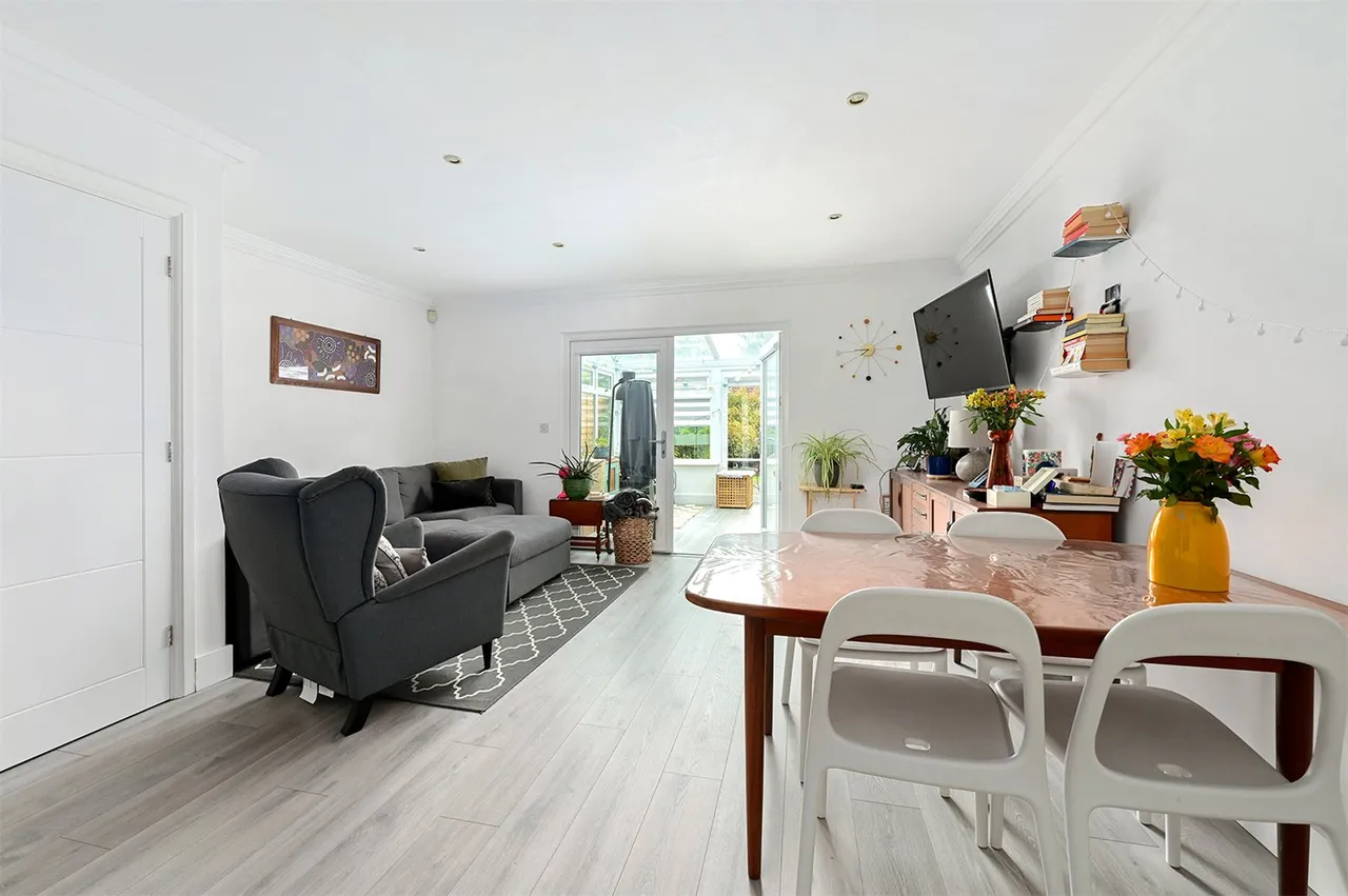 Chertsey Street, Fleet, Hampshire, GU51 1HS, photo 6