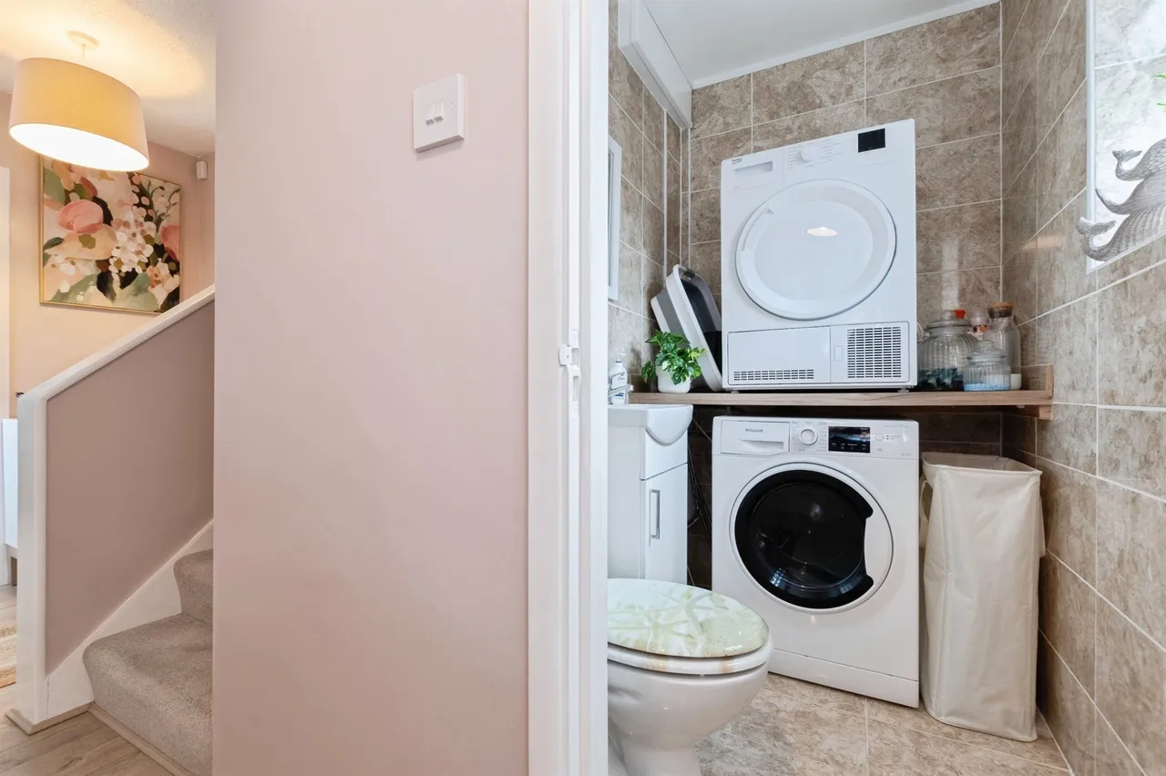 Merton Close, Fordingbridge, photo 10