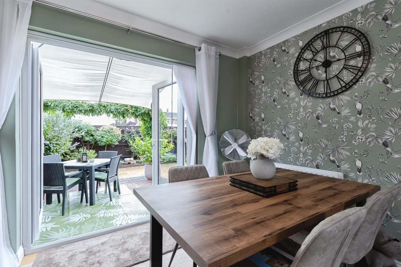 Merton Close, Fordingbridge, photo 6