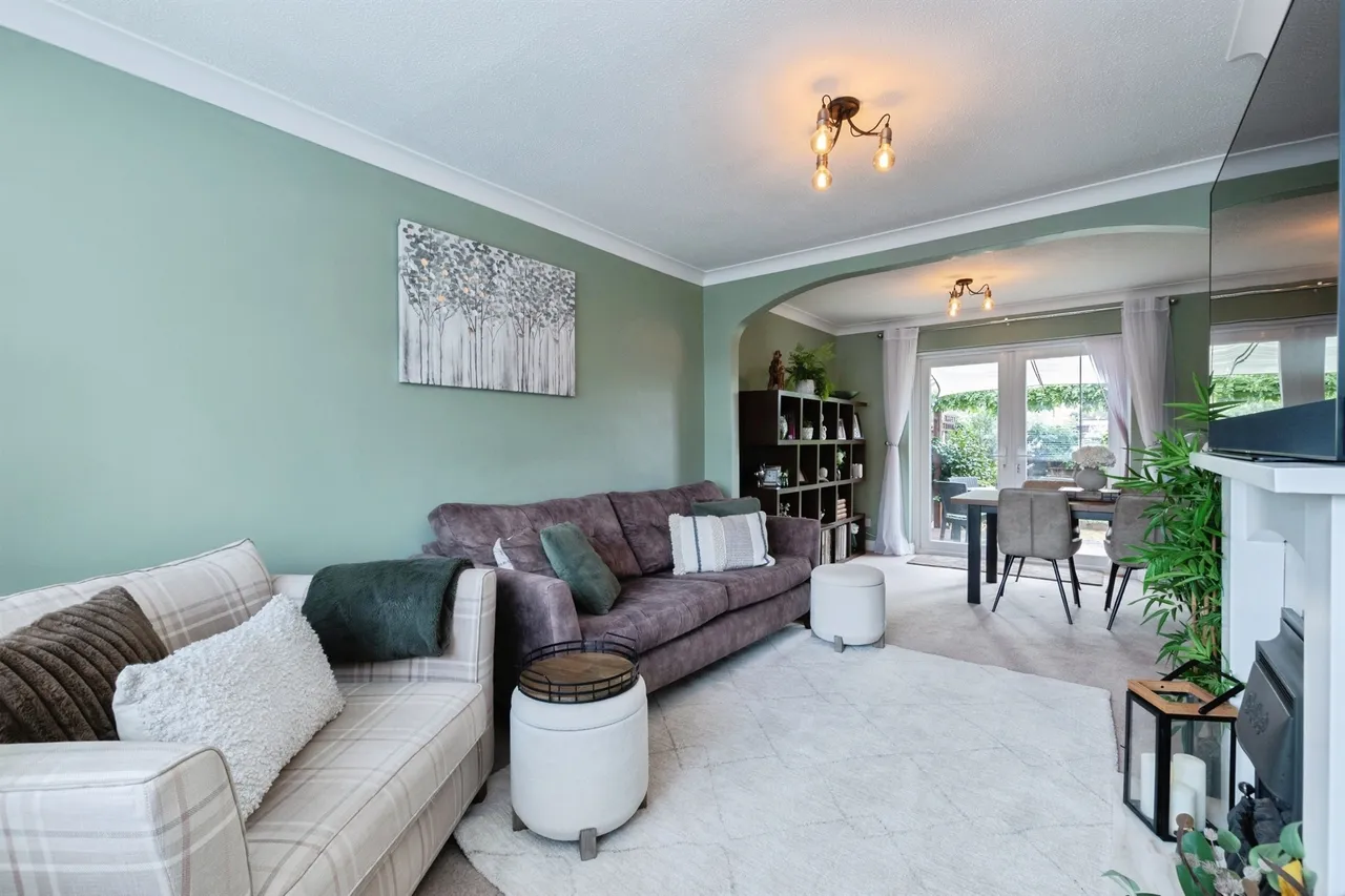 Merton Close, Fordingbridge, photo 3