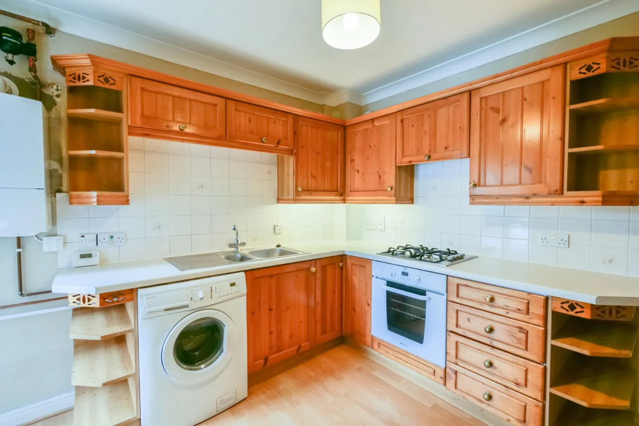 Middle Brook Street, Winchester, SO23, photo 5