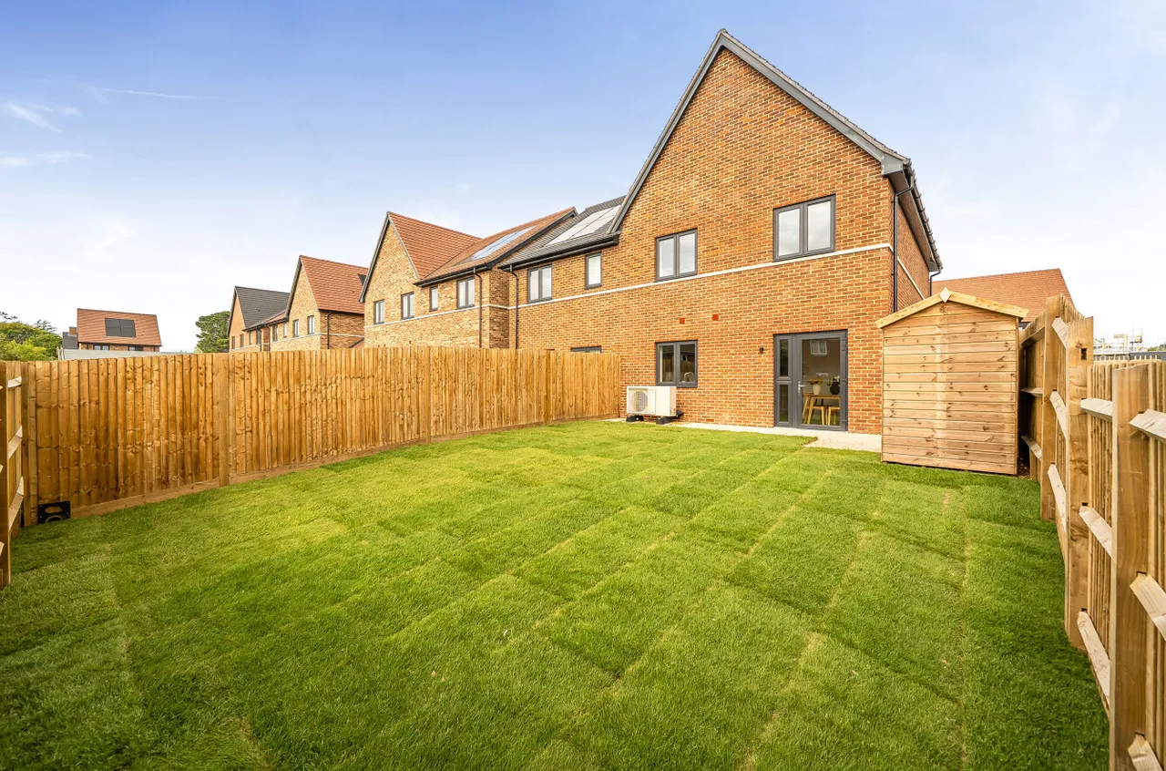 Tribune Road, Warsash, SO31, photo 9