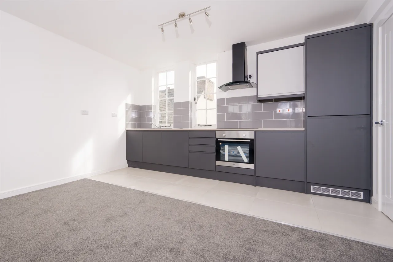 Montagu Street, Kettering, NN16, photo 4