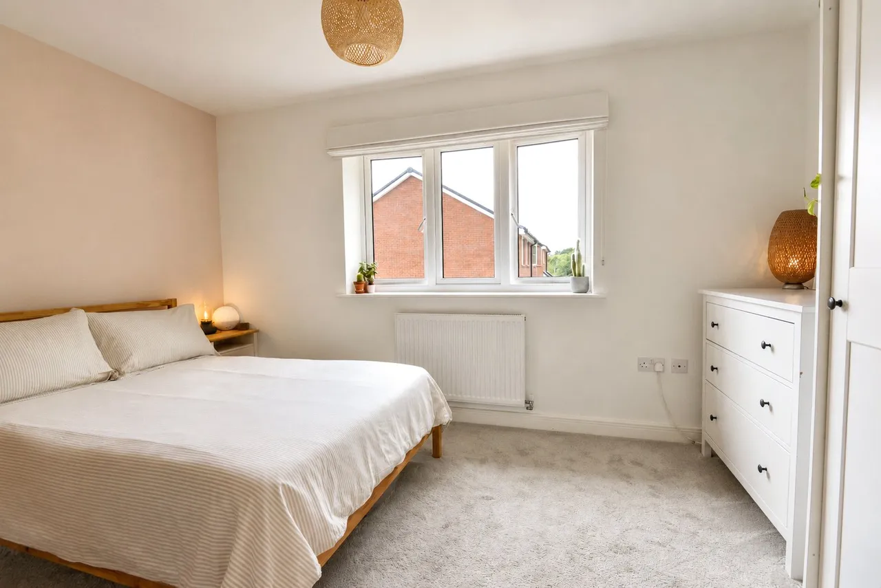 Augustus Avenue, Fordingbridge, Hampshire, SP6 1FN, photo 7