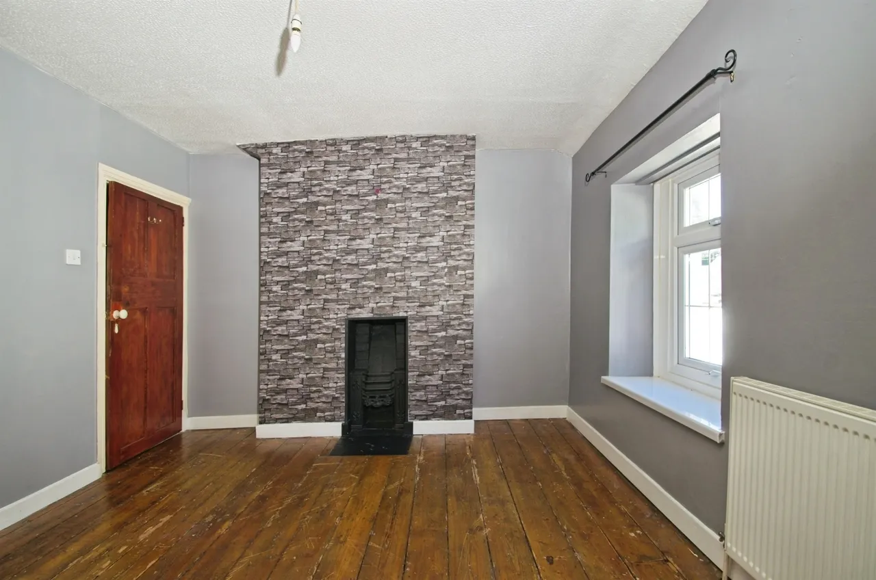 Newcastle Hill Bridgend, CF31, photo 12