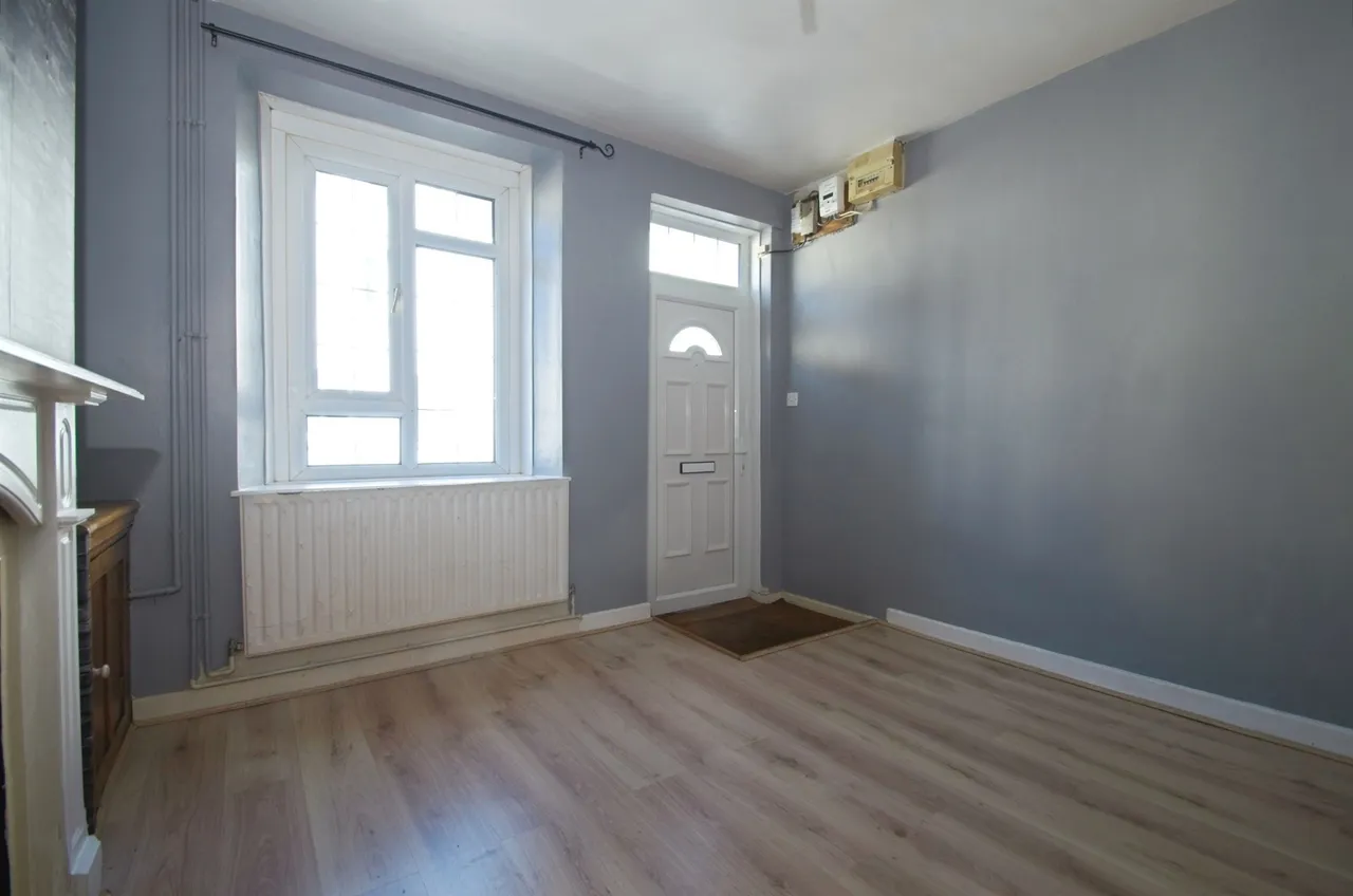 Newcastle Hill Bridgend, CF31, photo 4