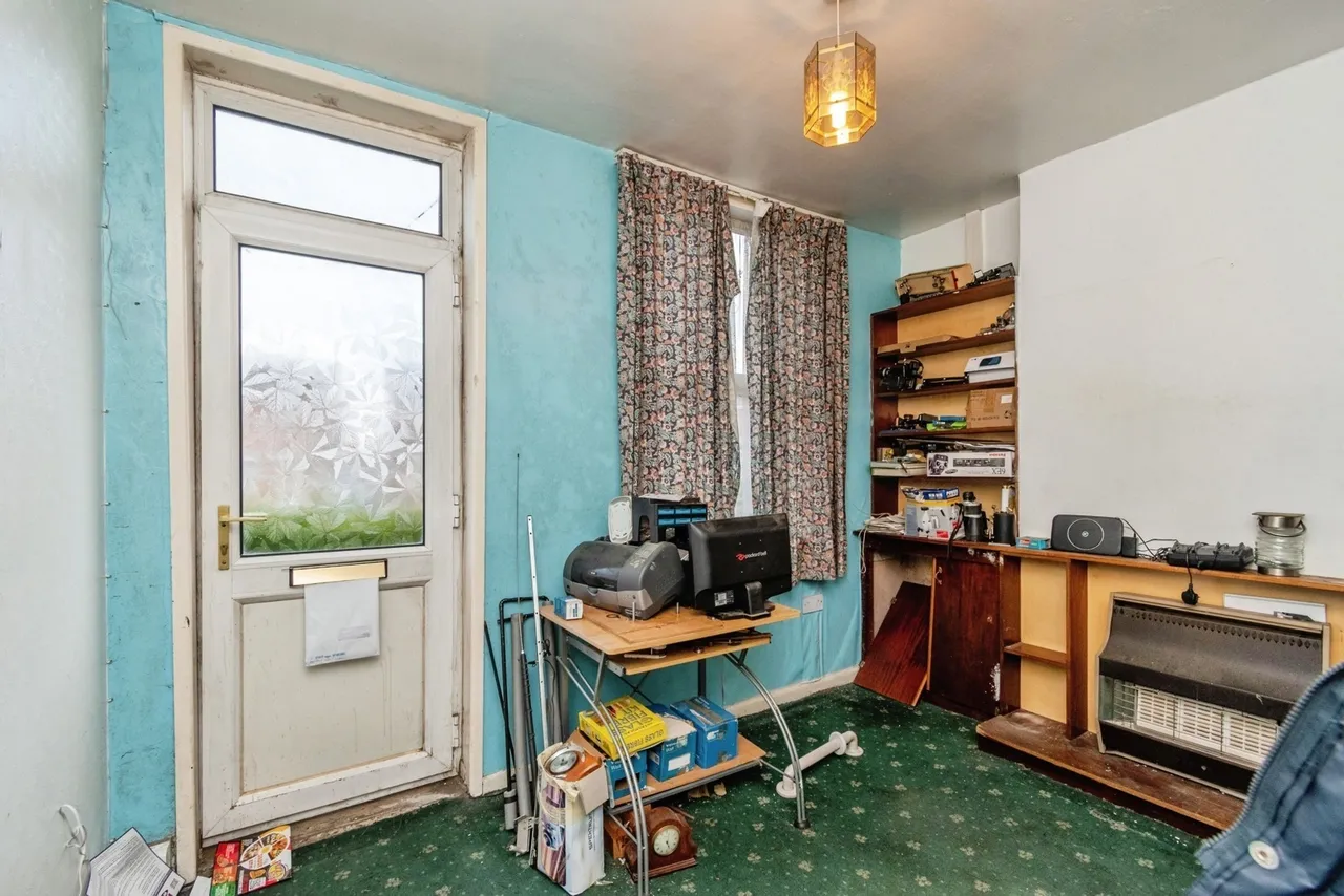 Hednesford Road, Heath Hayes, Cannock, WS12, photo 2