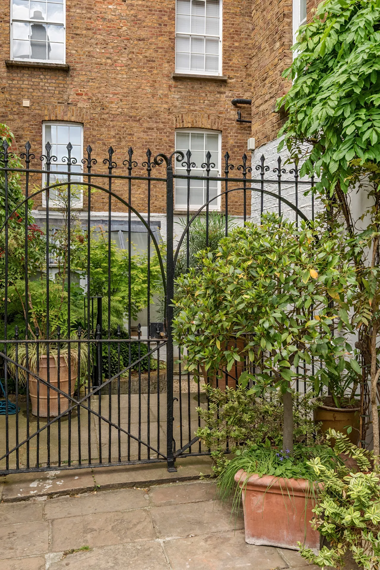 Dukes Lane, London, W8, photo 25
