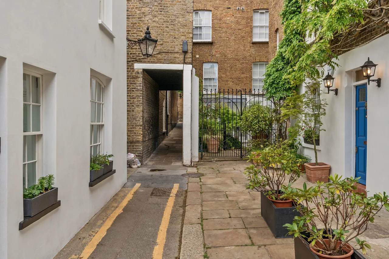 Dukes Lane, London, W8, photo 4