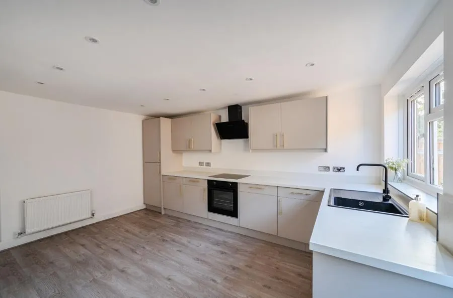Shute Avenue, Watchfield, SN6, photo 17